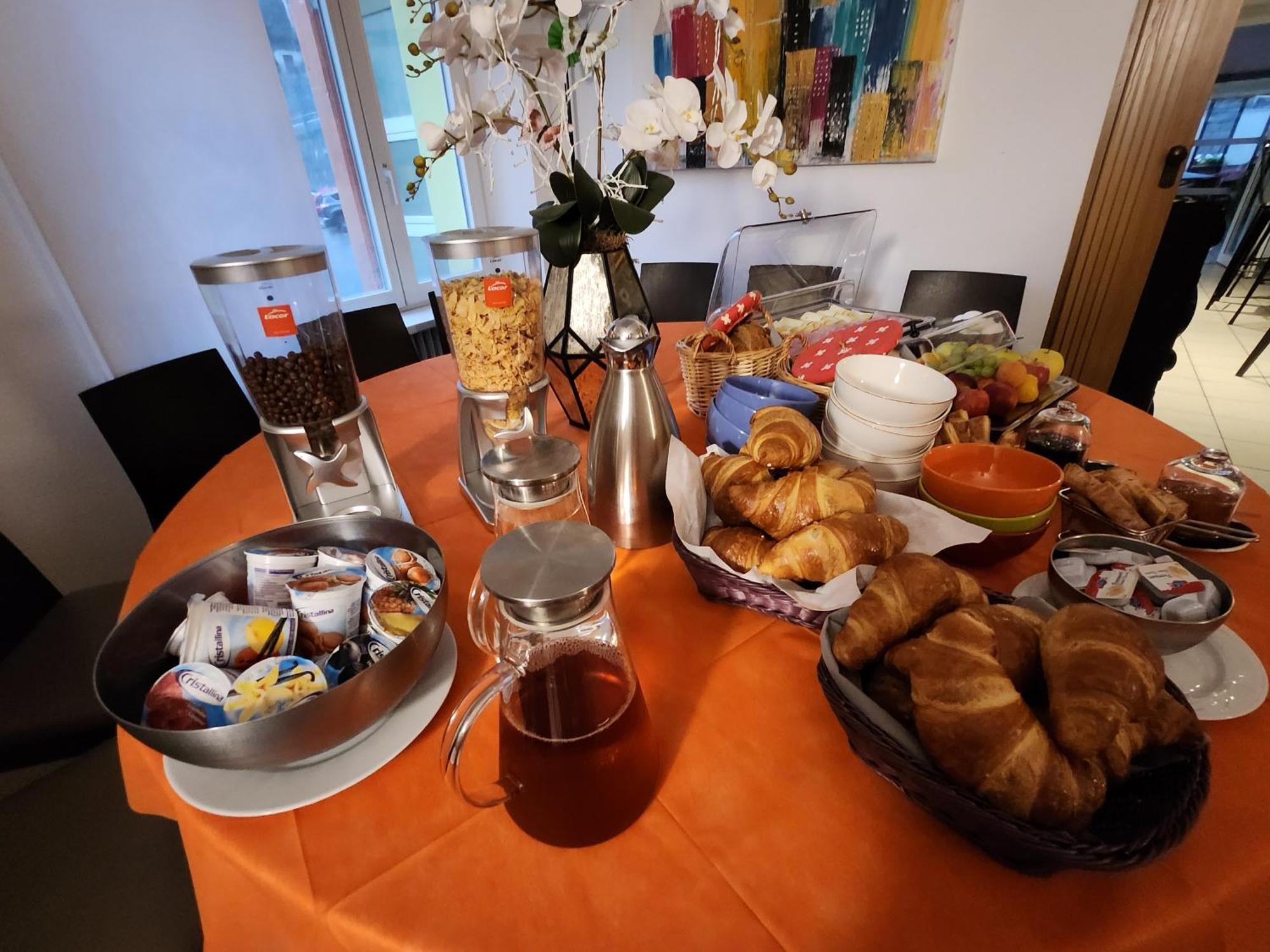 Hotel Ristorante Camoghe Isone Eksteriør bilde